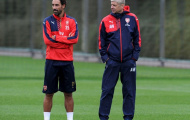 Chùm ảnh: Huyền thoại trở lại, Arsenal tươi cười luyện tập cho Derby