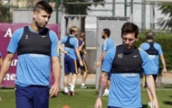 Enrique trầm ngâm, Messi nhăn nhó trong buổi tập