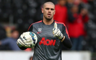HLV Mourinho lên kế hoạch giải cứu Victor Valdes khỏi MU