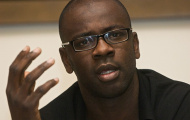 Huyền thoại Thuram: Hãy cho Juventus thời gian