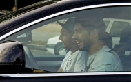 Suarez tình nguyện đưa đón Messi