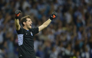 Casillas đi vào lịch sử trong ngày hạ Mourinho