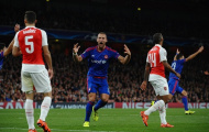 Chùm ảnh: Công làm, thủ phá Arsenal thua liểng xiểng trước Olympiacos
