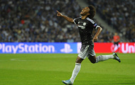 Video: Cú sút phạt thần sầu của Willian