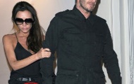 Victoria để ướt quần khi đi cùng Beckham