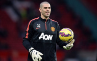Man Utd gây khó dễ cho Valdes