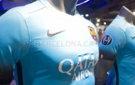 Áo đấu 'Tia chớp xanh' của Barcelona chính thức lên kệ