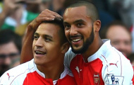 Walcott: “Arsenal đang trình diễn thứ bóng đá đẹp nhất”