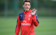 Thống kê: Oezil là cầu thủ tích cực di chuyển nhất tại Premier League