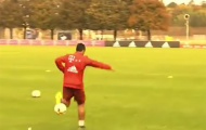 Video: Thiago phô diễn kỹ thuật cực chất