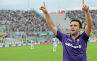 Rossi đợi Fiorentina gia hạn hợp đồng