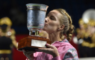 Kuznetsova 'giải hạn', tay vợt nhỏ bé người Nhật Bản vào chung kết Luxembourg