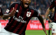 AC Milan nhọc nhằn kiếm 3 điểm trước 10 người Sassuolo
