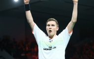 Chen Long bất lực trước cú smash 'sấm sét' của Axelsen