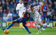 HLV Crystal Palace chỉ ra điểm yếu của Manchester United
