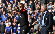 Im lặng, nụ cười và toan tính của Mourinho
