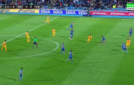 Trọng tài lại có phán quyết sai lầm với Barcelona