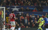 Van Gaal lại gọi nhầm tên Smalling