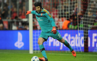 Wenger mua Petr Cech dễ chưa từng thấy