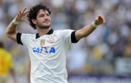 Liverpool sắp sở hữu 'Chú vịt' Pato?
