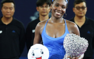 Venus Williams tấn công top 10 thế giới