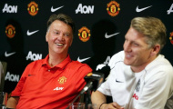Schweinsteiger kêu gọi fan đừng 'ném đá' Van Gaal