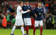 Nguy cho M.U: Martial tập tễnh rời Wembley