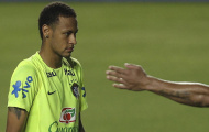 Neymar phải tới nha sĩ vì sâu răng