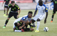Video: Cận cảnh chấn thương gập đầu gối của cầu thủ Honduras