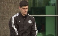 Thủ thành Courtois trở lại tập luyện, HLV Mourinho vẫn suy tư