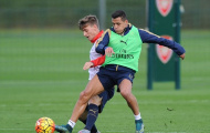 Học M.U, Arsenal trình làng ngôi sao 16 tuổi