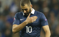 Điểm tin hậu trường 24/11: Benzema bị 'ném đá' vì nhổ nước bọt khi hát quốc ca, CĐV Thanh Hóa phát cuồng vì Hoàng Thịnh