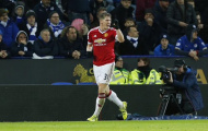 Schweinsteiger - người Đức đầu tiên ở M.U