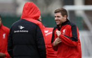 Klopp ân cần chỉ bảo Gerrard trước trận Southampton – Liverpool