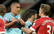 Về Đức, Schweinsteiger nhận hung tin từ Anh