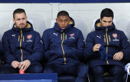 Chán kiếp dự bị, sao Arsenal úp mở chuyện ra đi