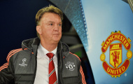 Góc HLV Trần Minh Chiến: Lửa nóng ghế Van Gaal