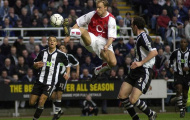 Video: Dennis Bergkamp - Tinh tế và đầy hiệu quả
