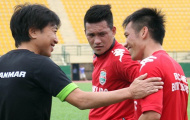 HLV Miura tìm lời khuyên cho vấn đề thương của U23 Việt Nam