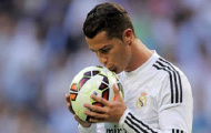 Video: Ronaldo ghi điểm với CĐV bằng hành động đẹp