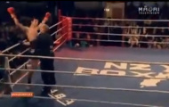 Võ sĩ bị ảnh hưởng thần kinh sau cú knock-out