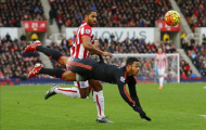 Memphis Depay bị 'tra tấn' khi trở thành 'tội đồ'