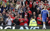 Video: Cú sút hụt lịch sử của Fernando Torres vs Man United