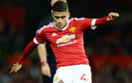 Sao trẻ Man United lập siêu phẩm đá phạt góc