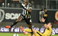 Chelsea, Man City theo đuổi tiền vệ 'giỏi hơn Matuidi, Verratti'