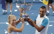 Chỉ một tuần, 'trai hư' Kyrgios đã thành người hùng