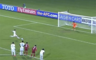 Video: Tình huống cản phá pen xuất thần của thủ thành U23 Thái Lan