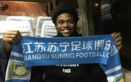 Chỉ sau 6 tháng, Luiz Adriano đã bị đá khỏi AC Milan