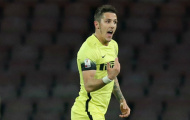 Video: Khoảnh khắc Pepe Reina đứng làm nền cho siêu phẩm của Jovetic