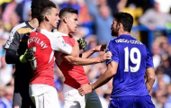 Wenger cảnh báo các học trò về Costa và trọng tài